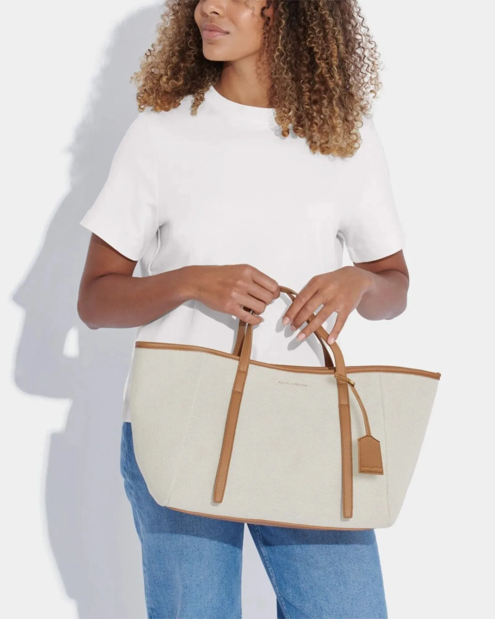 Capri Canvas Tote Bag - Tan/Off White