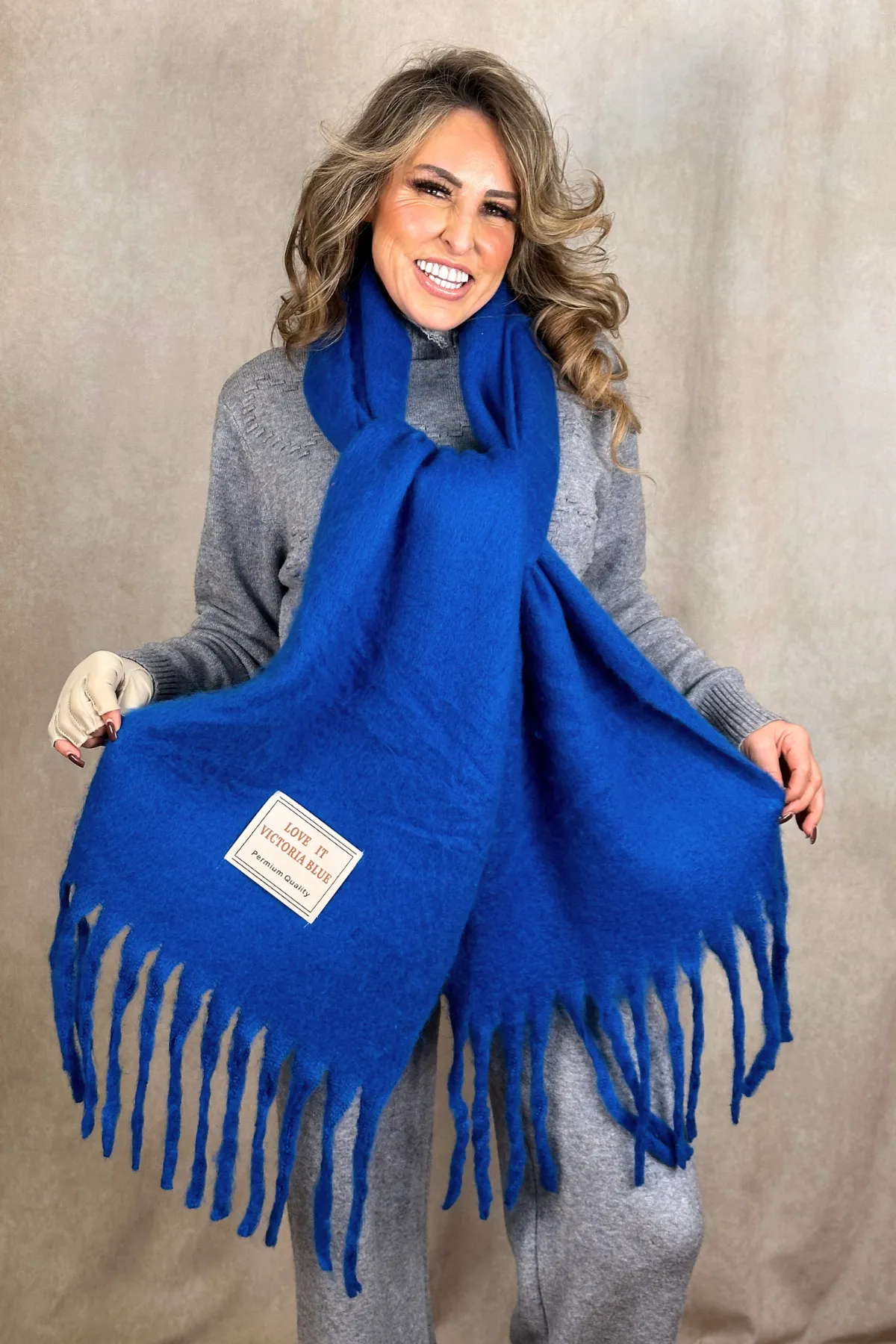 Love It Scarf