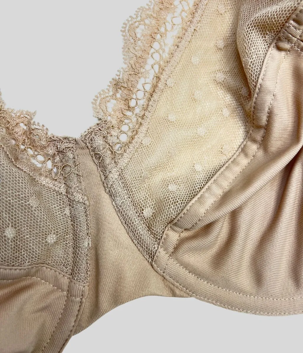 Nude Underwired Lace Trim Bra